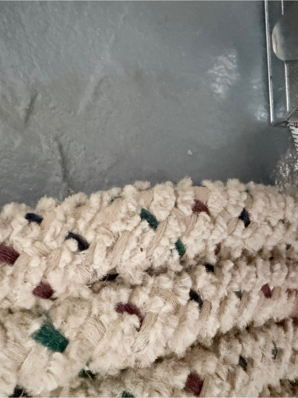 Rug - Picture 4 of 5